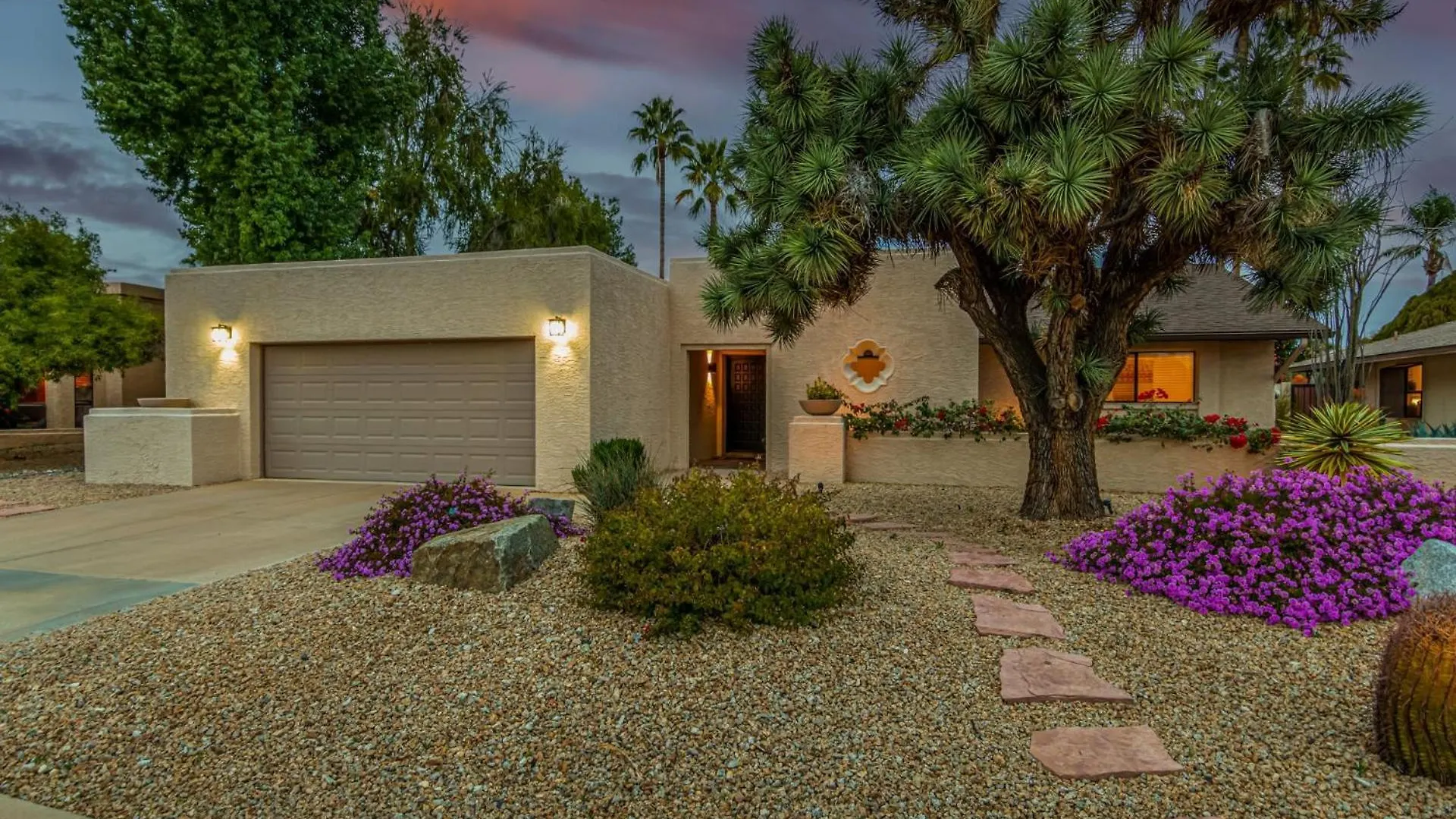 Beverly Scottsdale 0*,  USA